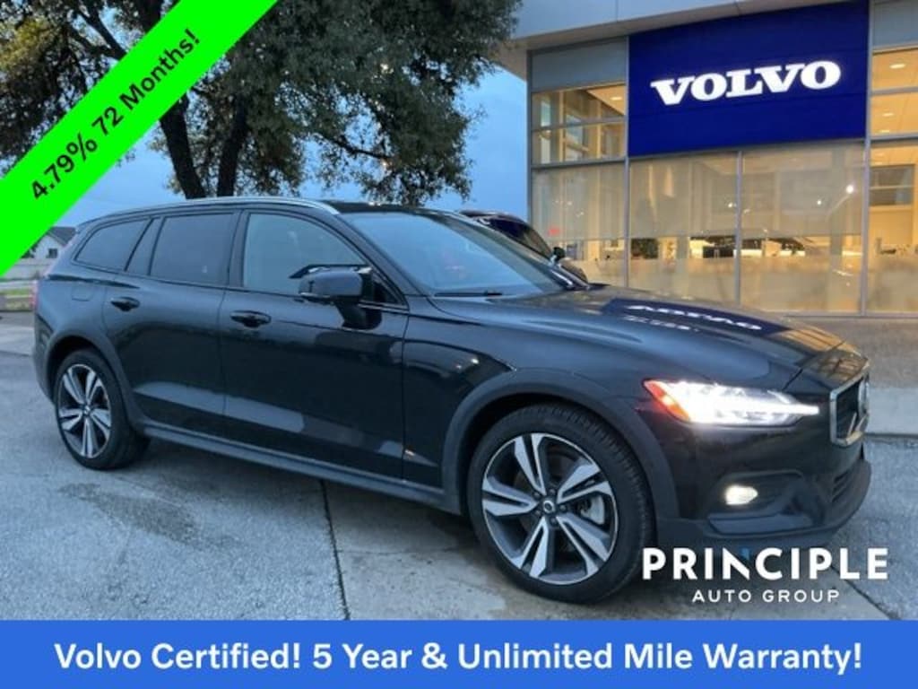Certified 2025 Volvo V60 Cross Country B5 Plus Wagon