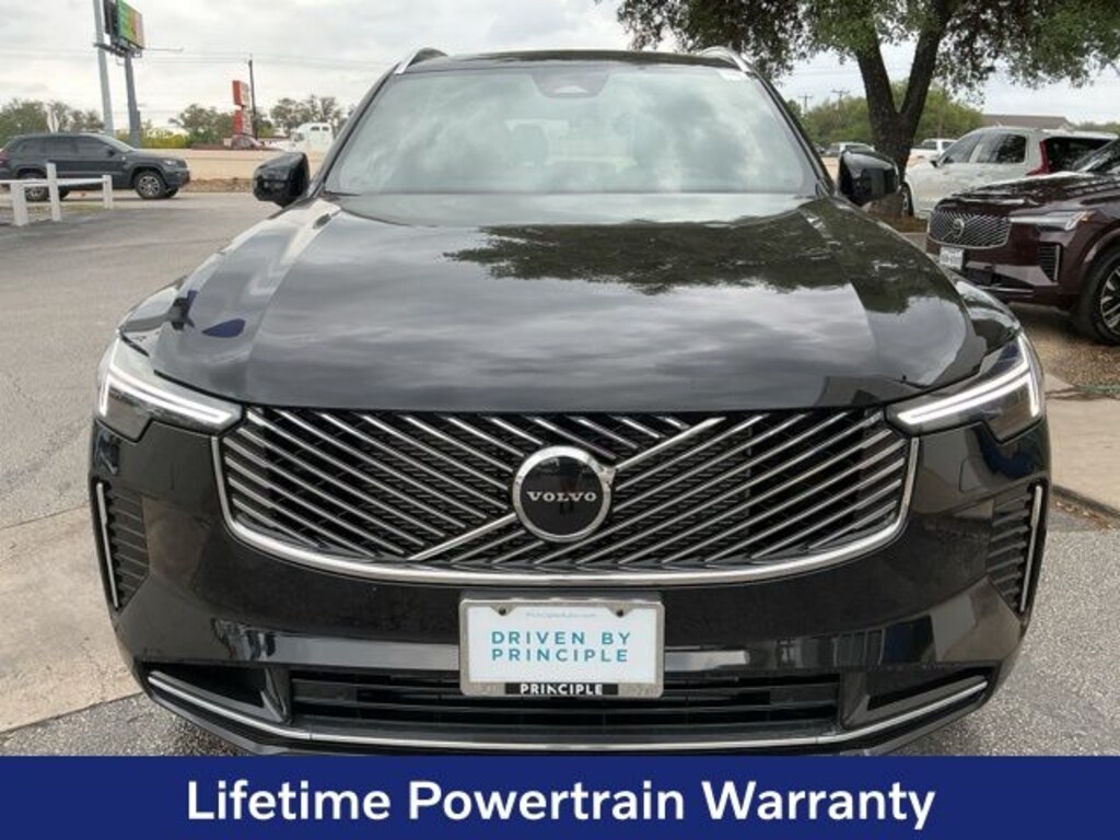 New 2026 Volvo XC90 plug-in hybrid T8 Core SUV