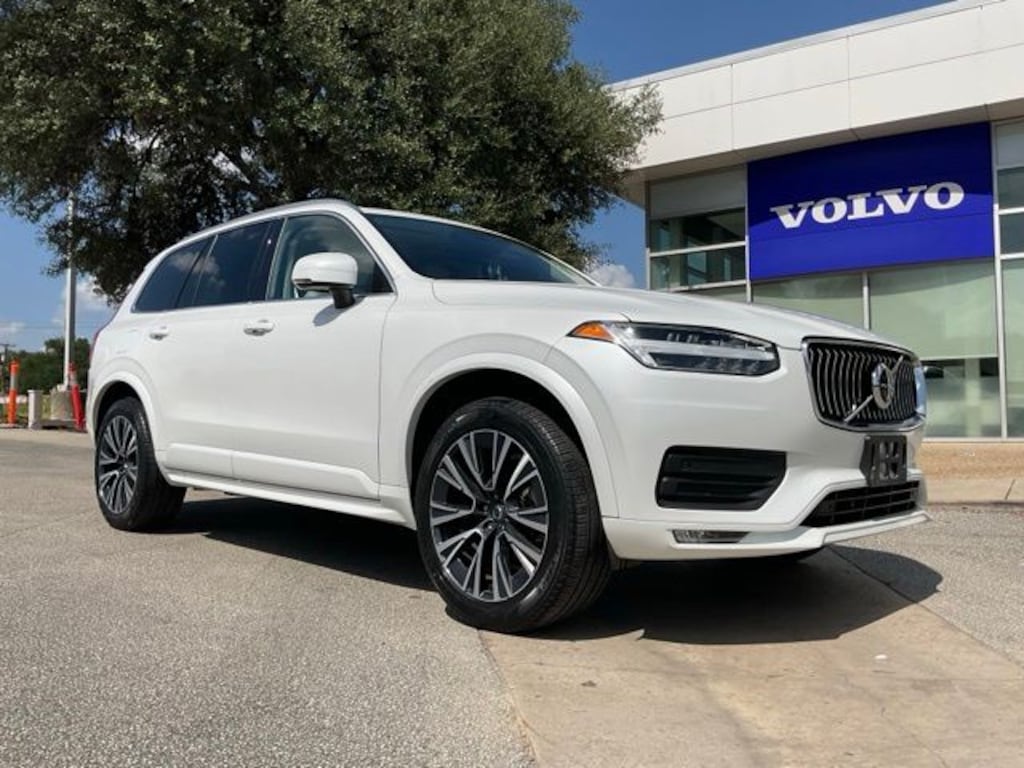 Certified 2022 Volvo XC90 T5 Momentum SUV