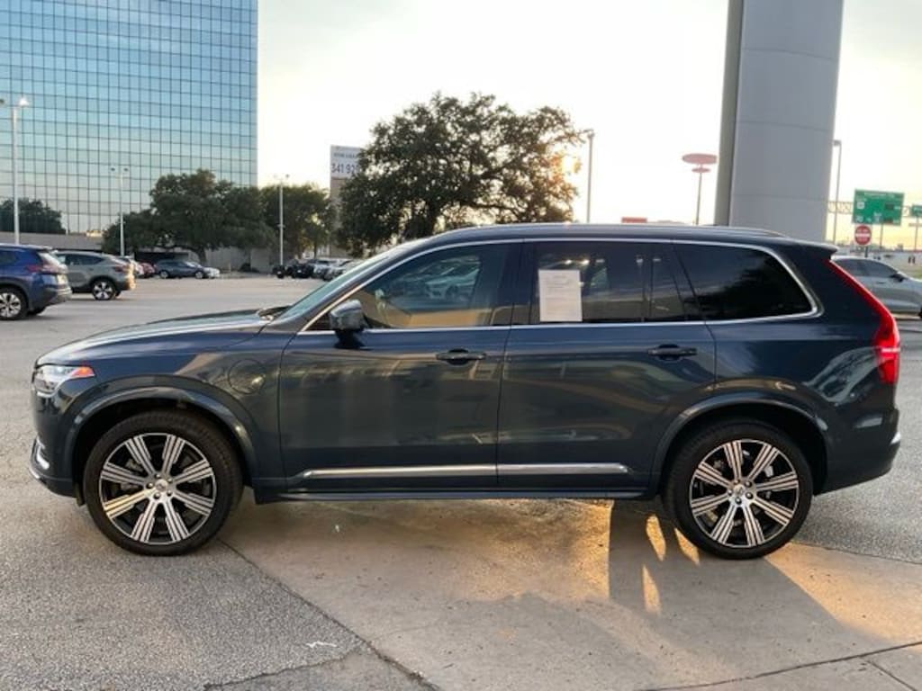 Certified 2025 Volvo XC90 Plug-In Hybrid T8 Ultra SUV