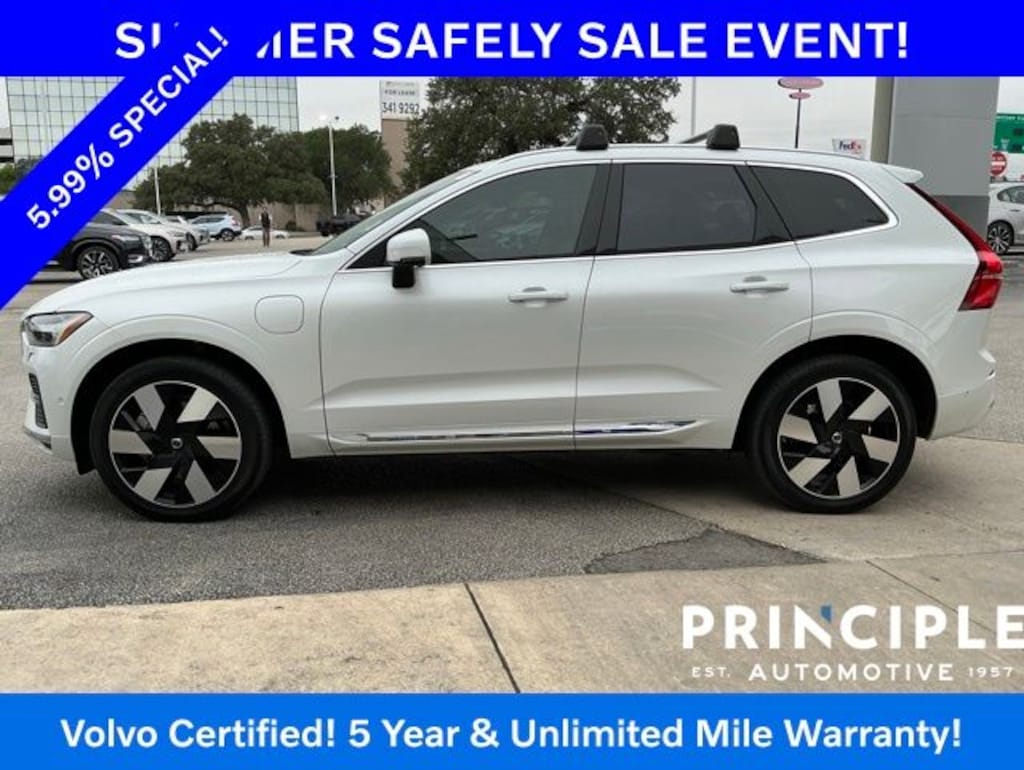 Certified 2023 Volvo XC60 Recharge Plug-In Hybrid T8 Plus Bright Theme SUV