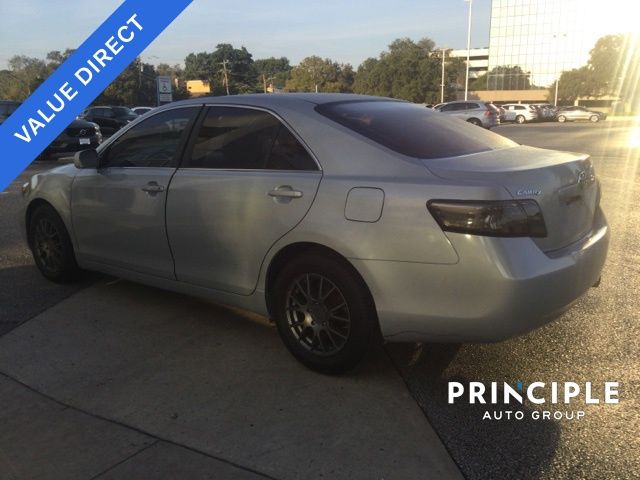 2009 Toyota Camry SE photo 3