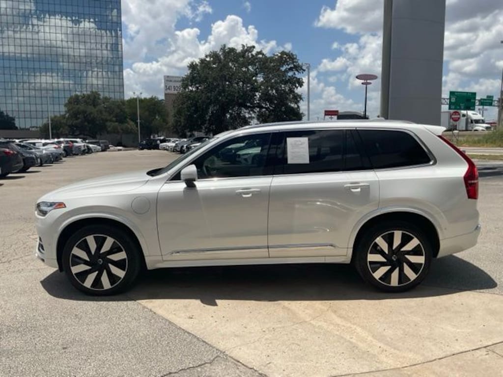 Certified 2023 Volvo XC90 Recharge Plug-In Hybrid Ultimate SUV