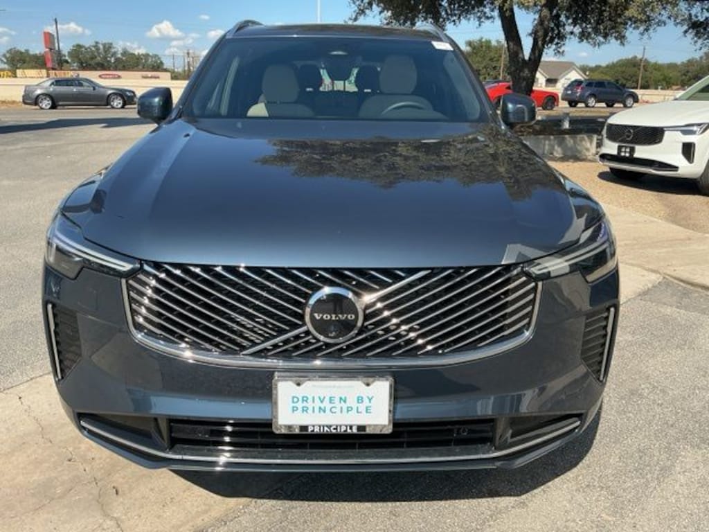 New 2026 Volvo XC90 B5 Plus 7-Seater SUV