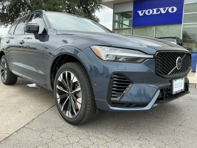 2026 Volvo XC60 T8 Plus Dark AWD's photo