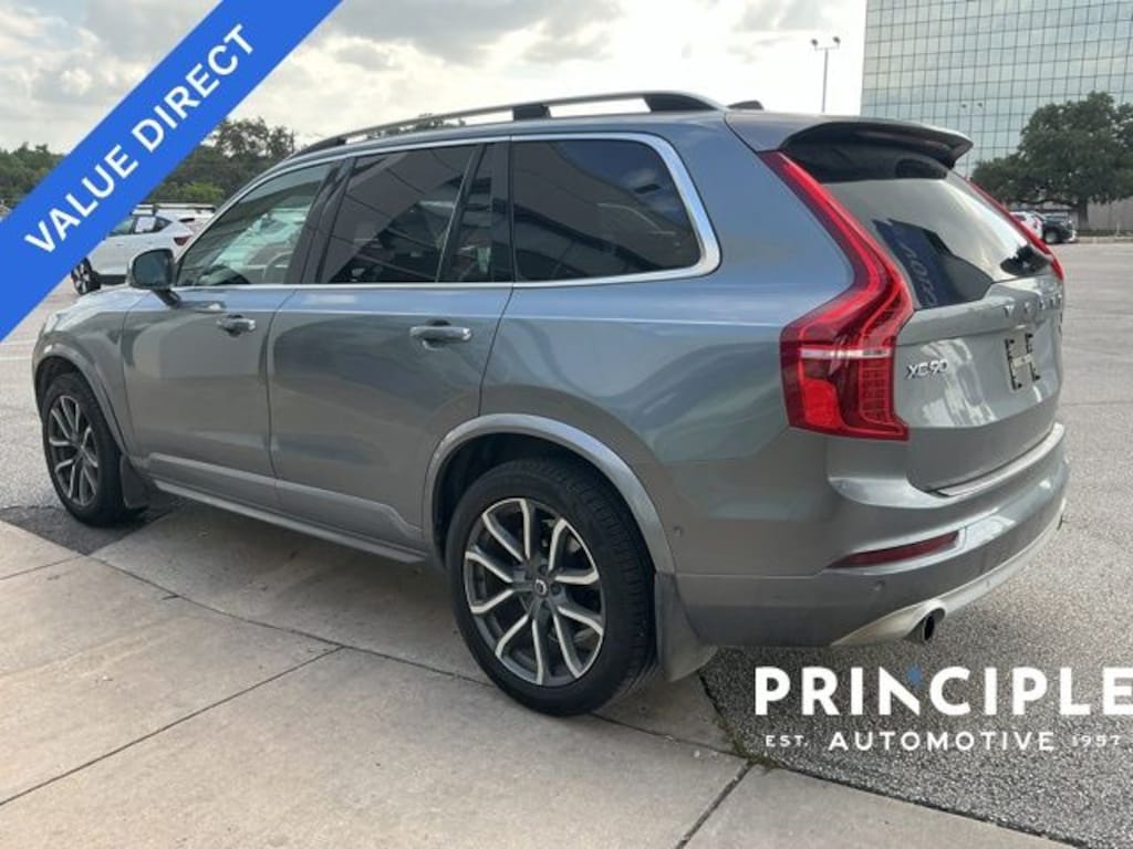 Used 2018 Volvo XC90 T5 Momentum 5P SUV
