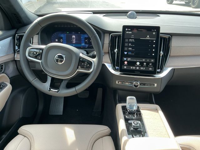 2026 Volvo XC90 Ultra - Photo 12