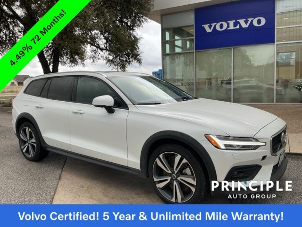 Certified 2025 Volvo V60 Cross Country B5 Plus Wagon