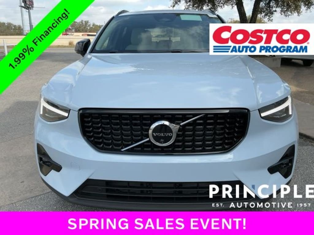 New 2026 Volvo XC40 B5 Plus SUV