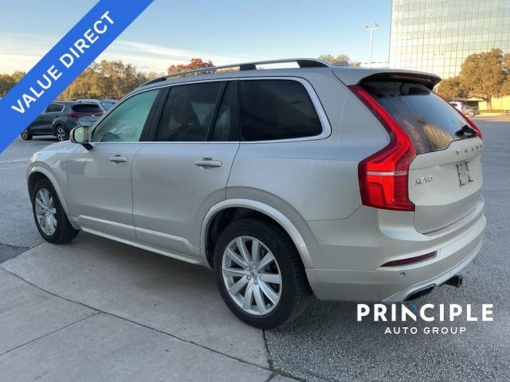 Used 2016 Volvo XC90 T6 Momentum SUV