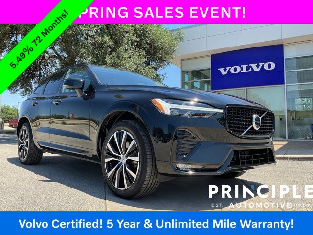 2023 Volvo XC60 B5 Plus Dark Theme FWD's photo