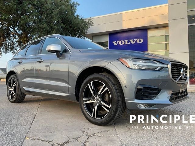 2019 Volvo XC60 T5 R-Design FWD's photo