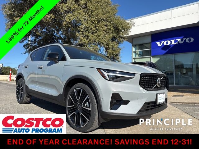 2026 Volvo XC40 Ultra's photo