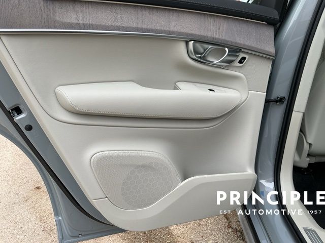 2026 Volvo XC90 Ultra - Photo 26