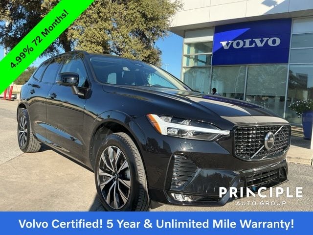 2025 Volvo XC60 Core's photo