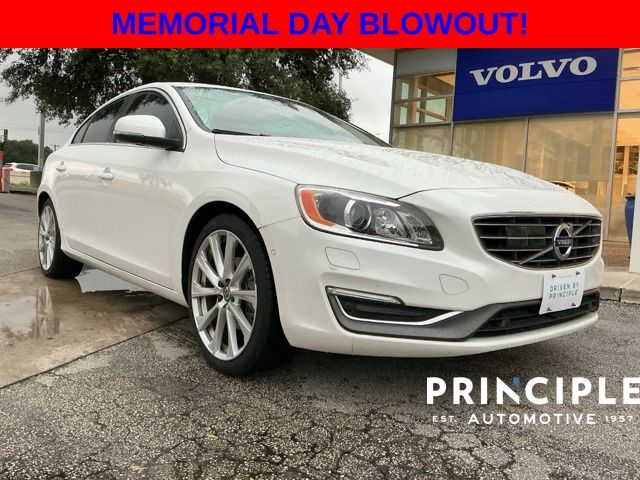 2016 Volvo S60 T5 Drive-E FWD Inscription Platinum's photo