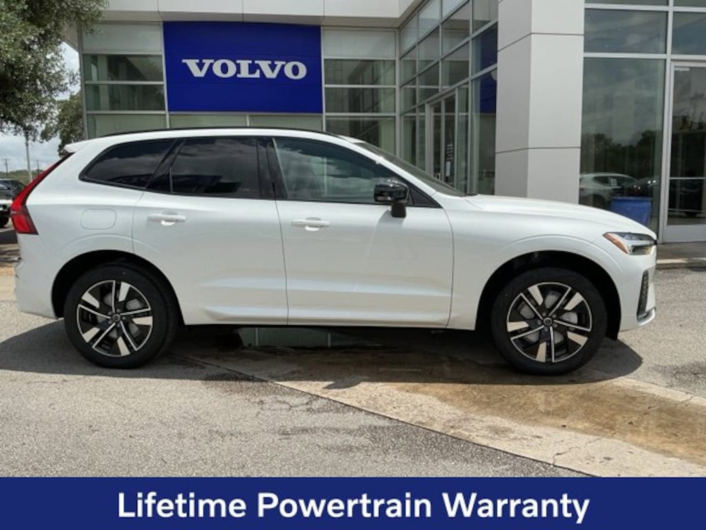 New 2026 Volvo XC60 B5 Core SUV