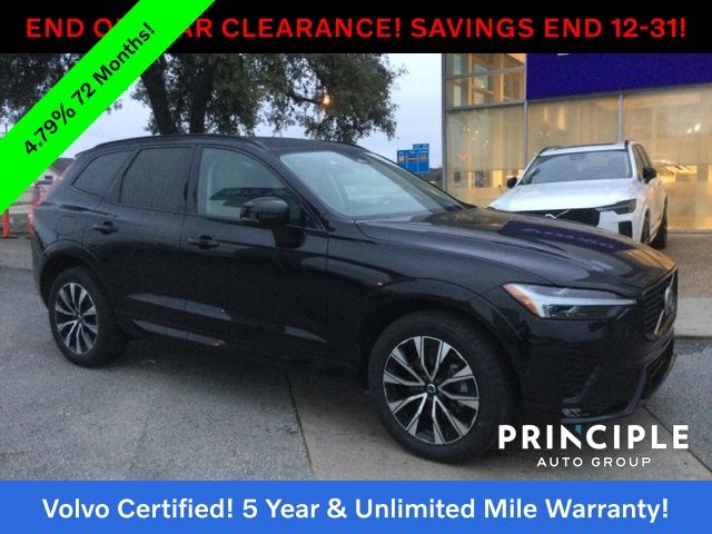 2023 Volvo XC60 Plus's photo