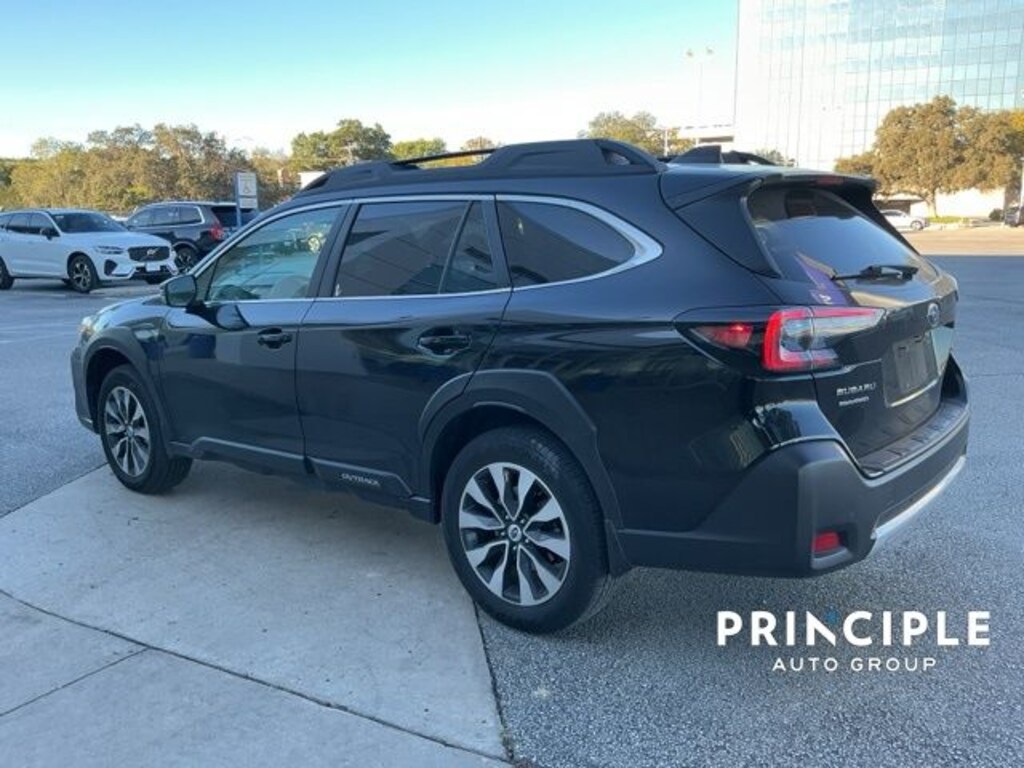 Used 2023 Subaru Outback Limited SUV