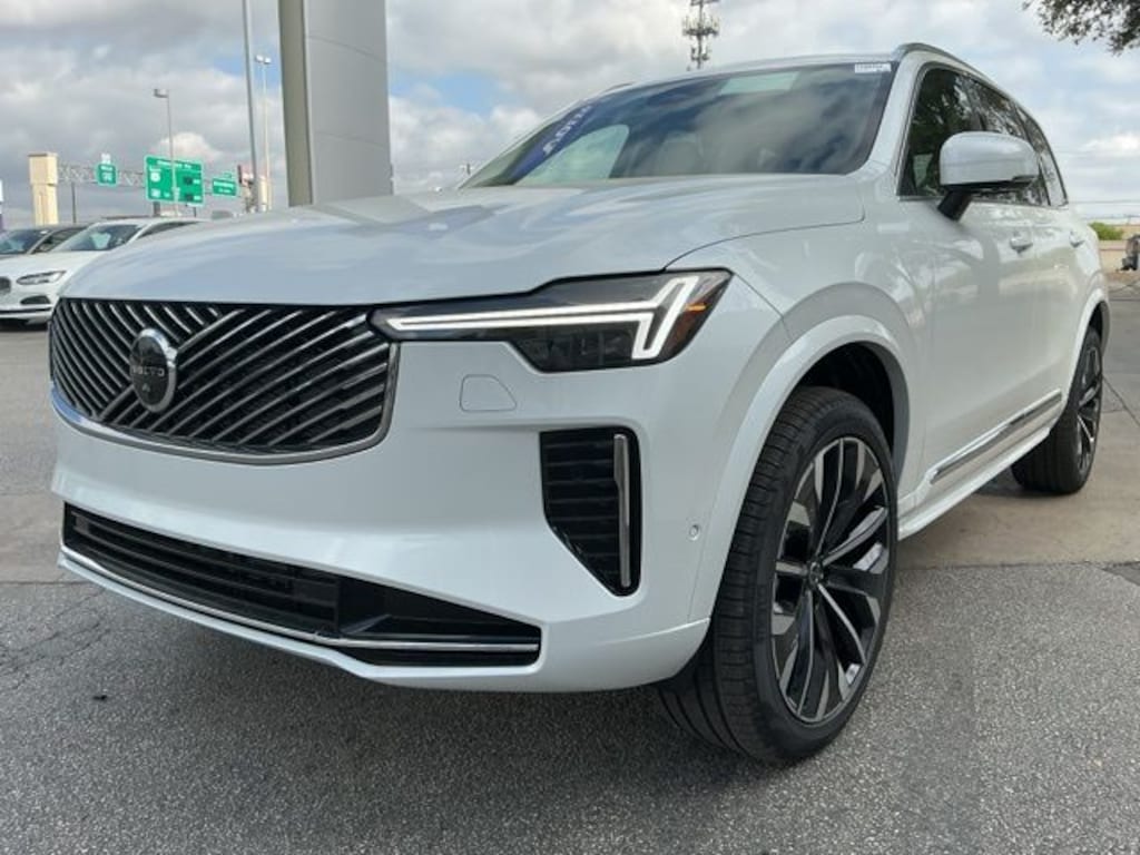 New 2026 Volvo XC90 B6 Ultra 7-Seater SUV