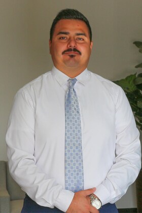 Staff member Erick S. from a5fd3776577e