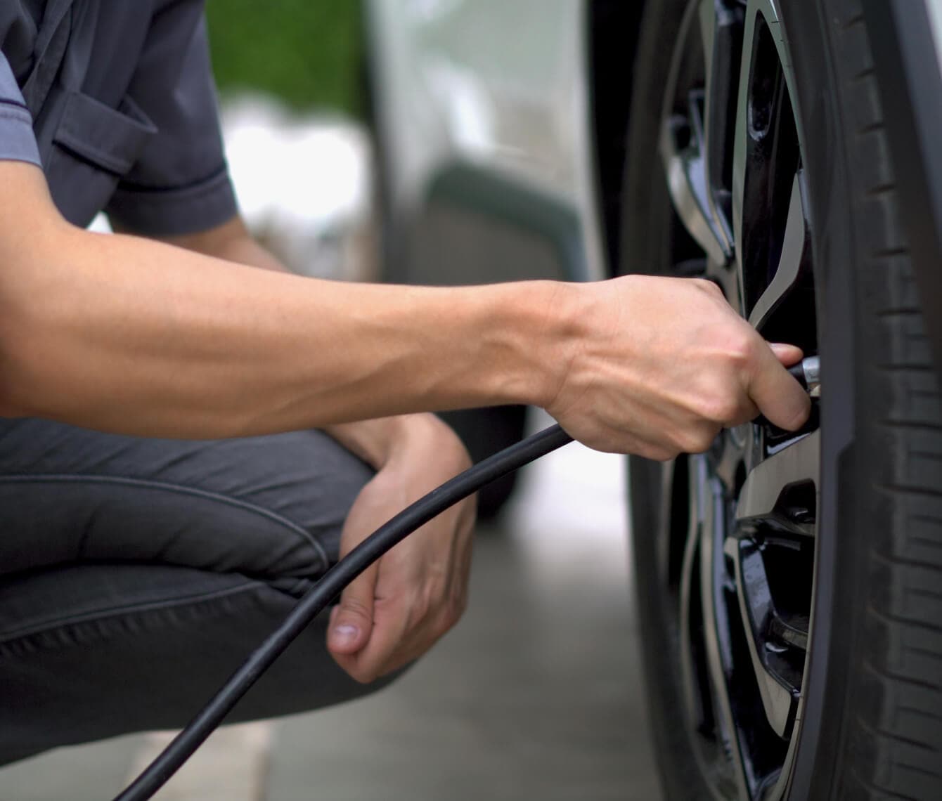 Tires Filled With Nitrogen vs. Air 101