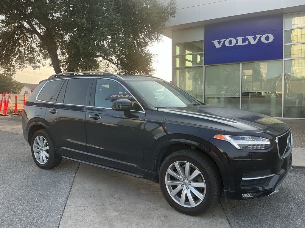 Used 2018 Volvo XC90 T6 Momentum SUV