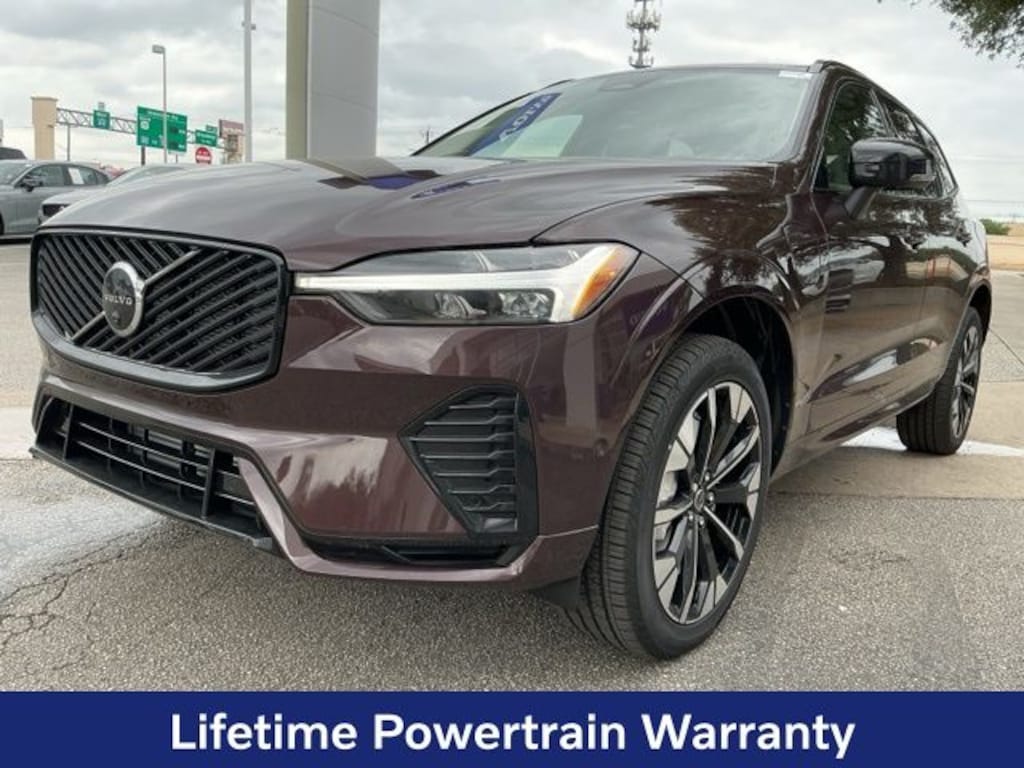 New 2026 Volvo XC60 plug-in hybrid T8 Plus SUV