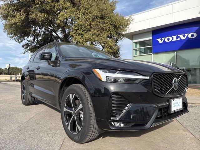 2026 Volvo XC60 Core