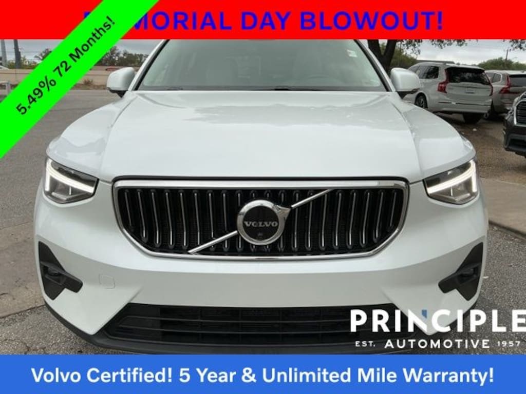 Used 2023 Volvo XC40 B5 Plus Bright Theme SUV