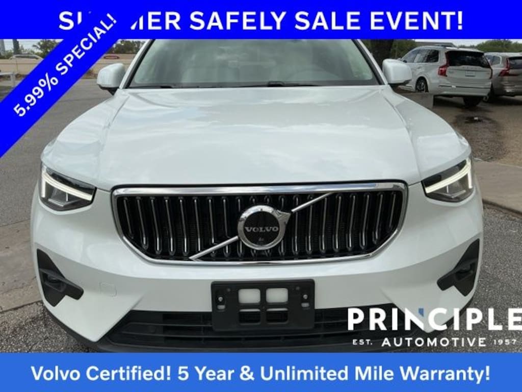 Certified 2023 Volvo XC40 B5 Plus Bright Theme SUV