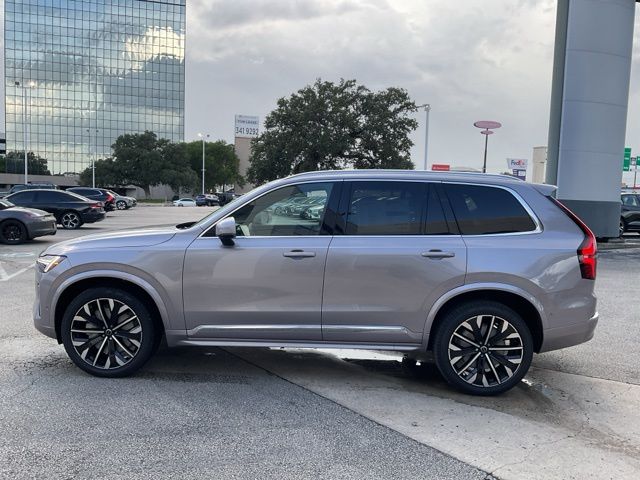 2026 Volvo XC90 Plus photo 4