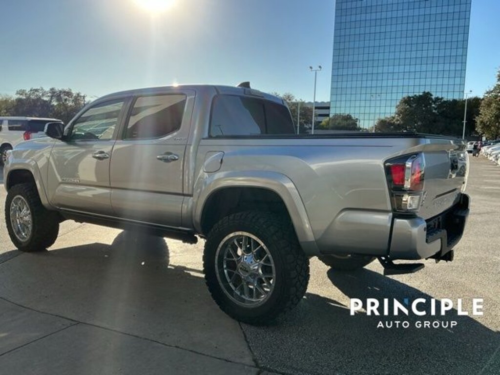 Used 2022 Toyota Tacoma Limited Truck