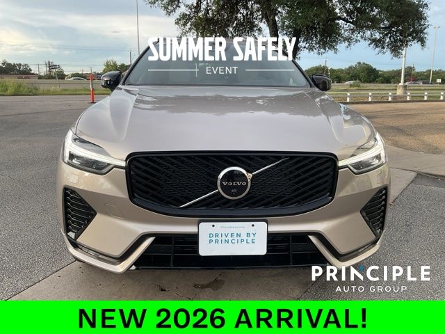 2026 Volvo XC60 B5 Plus photo 2
