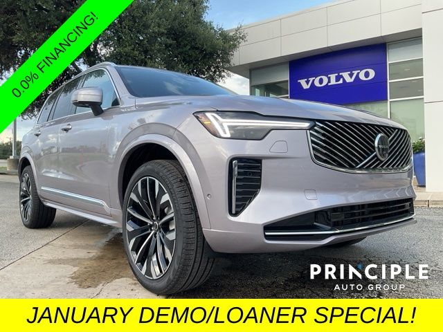 2026 Volvo XC90 Plus's photo