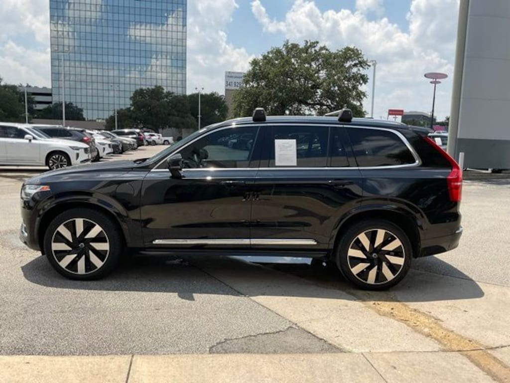 Certified 2023 Volvo XC90 Recharge Plug-In Hybrid Ultimate SUV