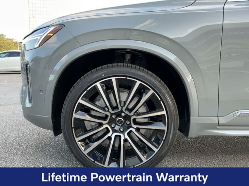 New 2026 Volvo XC90 B6 Plus 7-Seater SUV