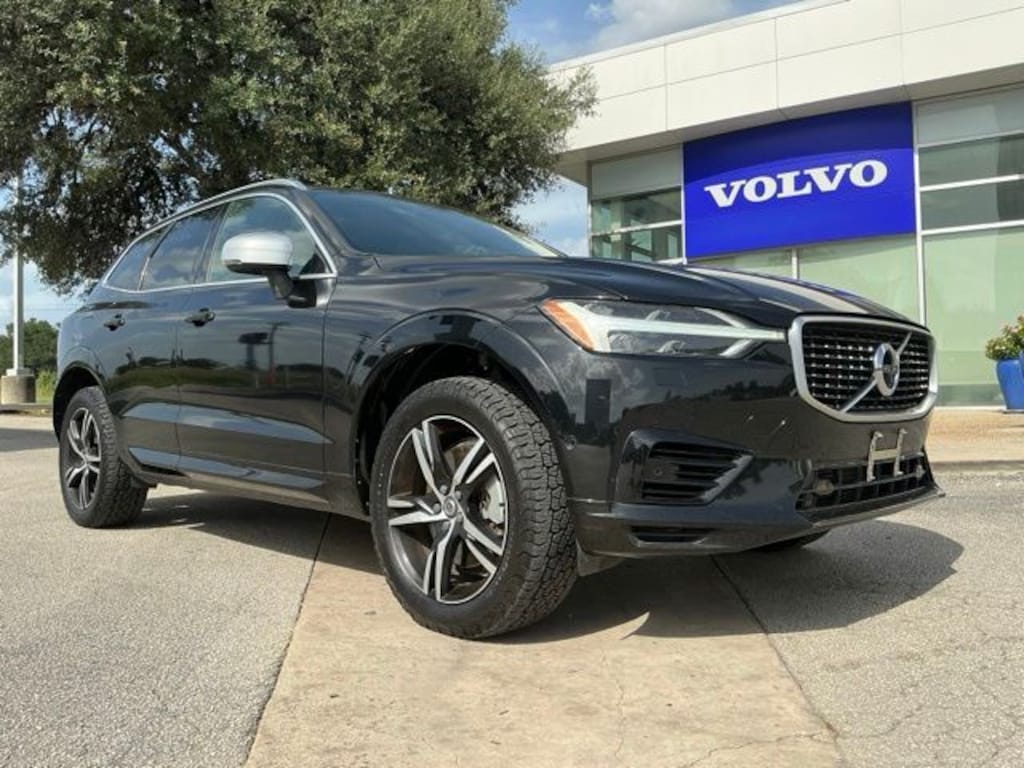 Used 2018 Volvo XC60 Hybrid T8 R-Design SUV