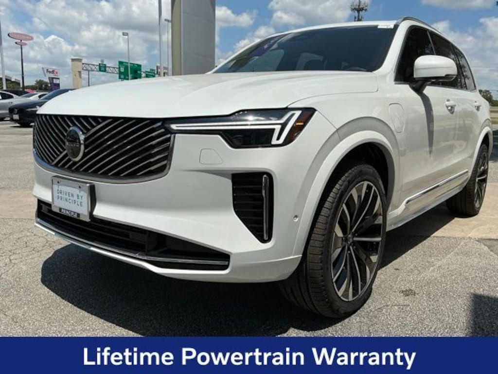 New 2026 Volvo XC90 plug-in hybrid T8 Plus 7-Seater SUV