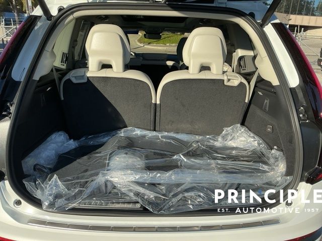 2026 Volvo XC90 Ultra - Photo 30
