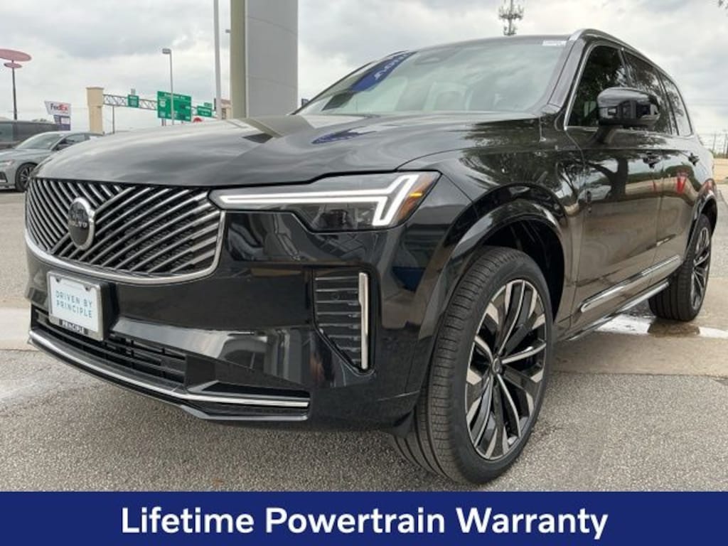 New 2026 Volvo XC90 plug-in hybrid T8 Core SUV