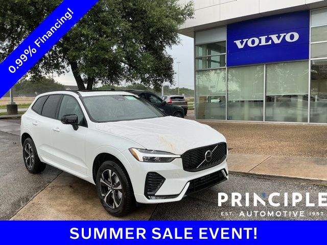 2026 Volvo XC60 B5 Core Dark AWD's photo