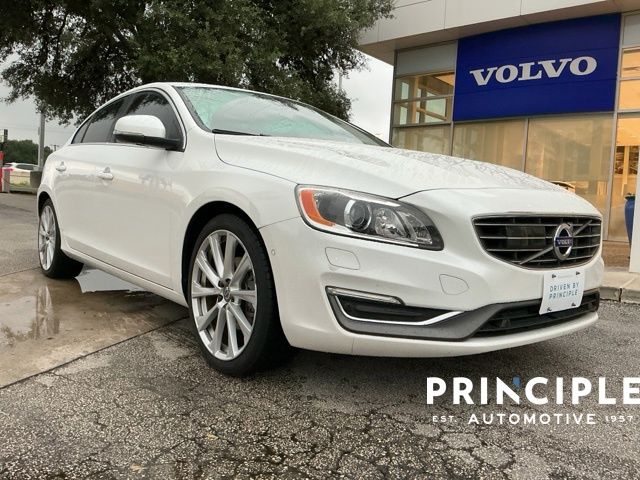 2016 Volvo S60 T5 Drive-E FWD Inscription Platinum's photo