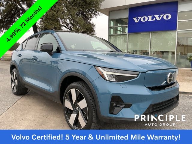 2023 Volvo C40 Ultimate's photo