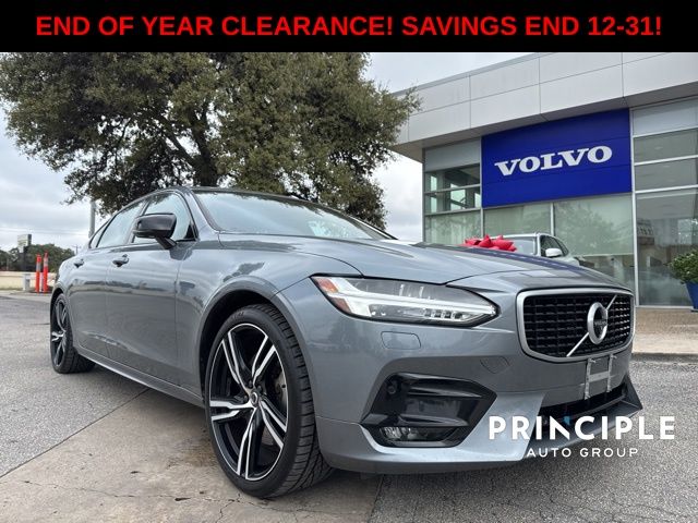 2020 Volvo S90 R-Design's photo