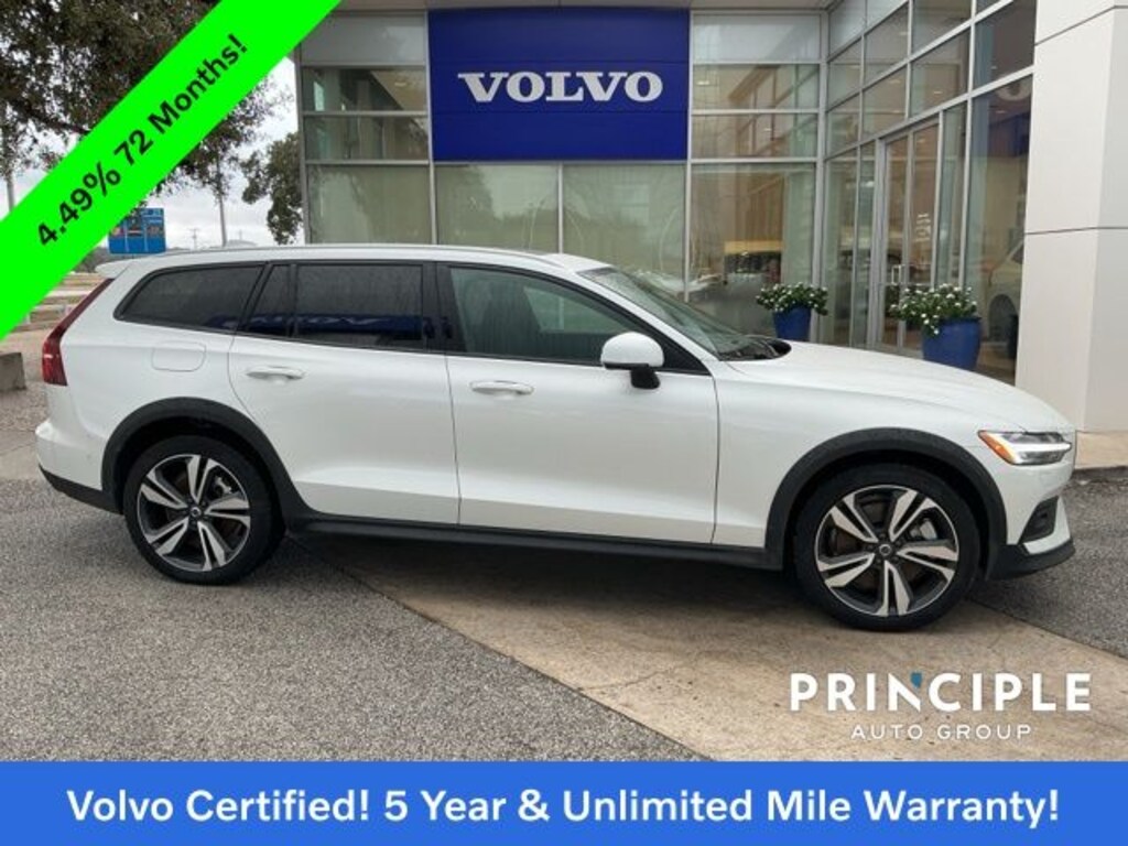 Certified 2025 Volvo V60 Cross Country B5 Plus Wagon