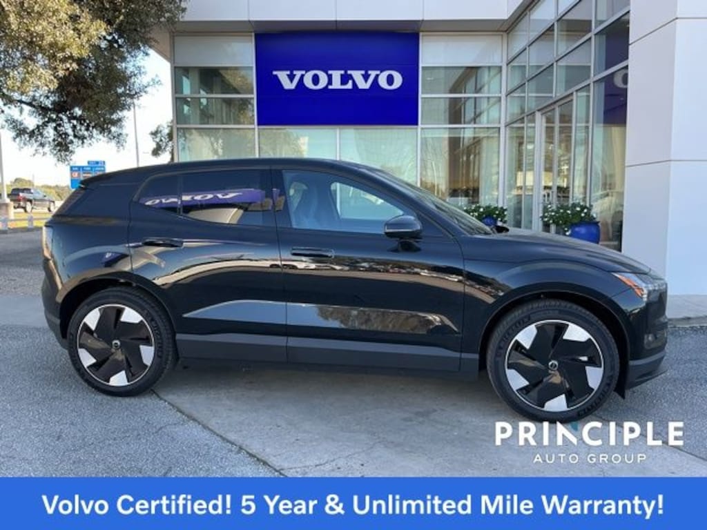 Certified 2025 Volvo EX30 Twin Motor Performance Plus SUV