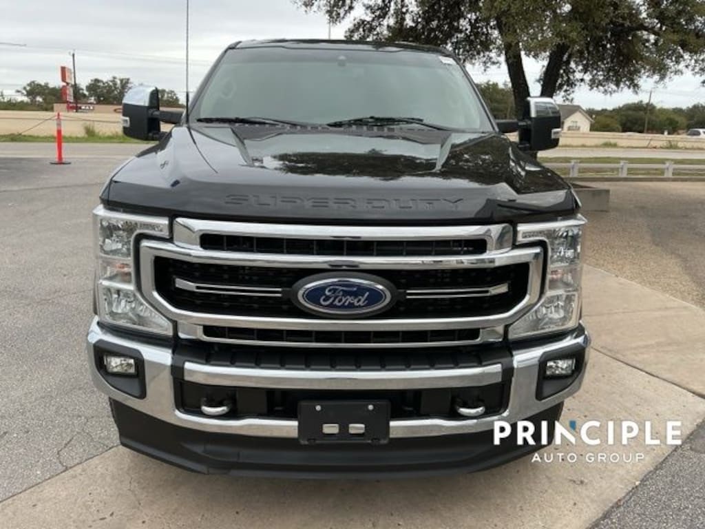 Used 2021 Ford F-250SD Lariat Truck