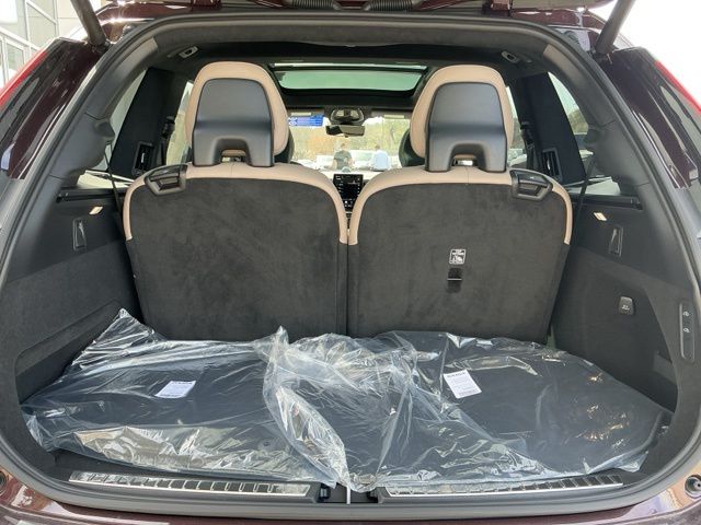 2026 Volvo XC90 Ultra - Photo 10
