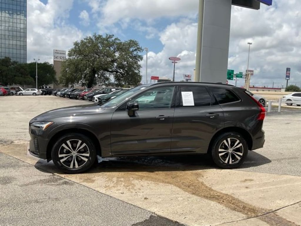 Certified 2024 Volvo XC60 B5 Core SUV